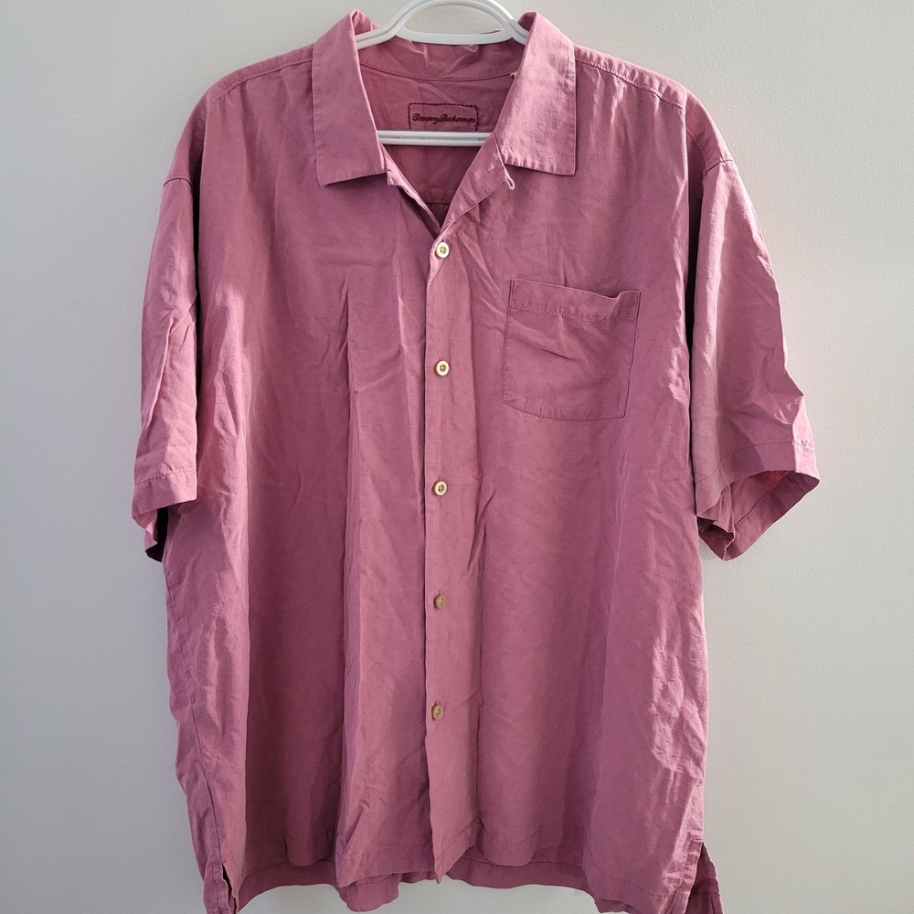Tommy Bahama Short Sleeve Button Up Hawaiian Shirt Men's Size XL Pink 100% Silk